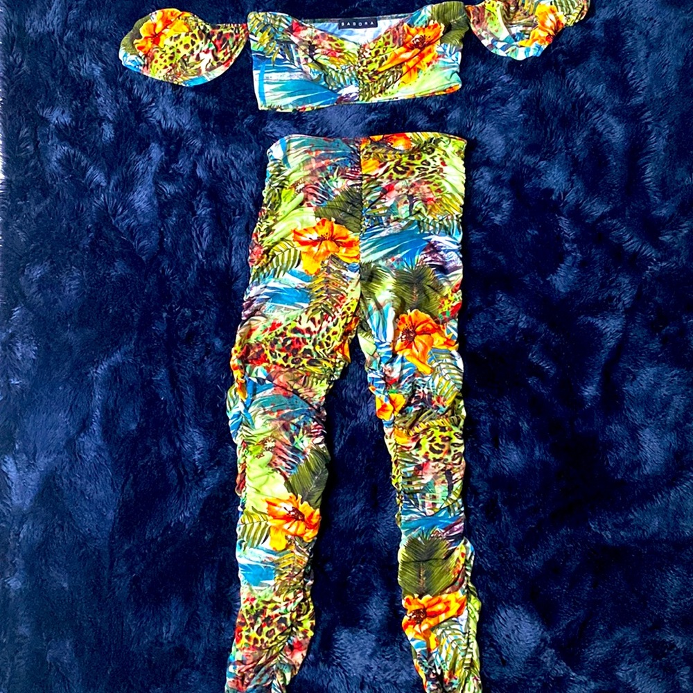 2 piece set